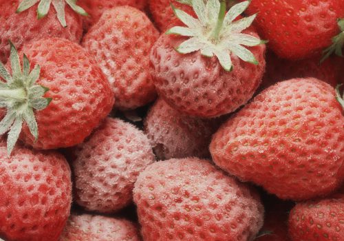 frozen-strawberries-overhead