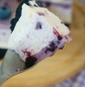 บลูเบอร์รี่โอรีโอชีสเค้ก อร่อยสไตล์ญี่ปุ่น 1 ปอนด์ photo review